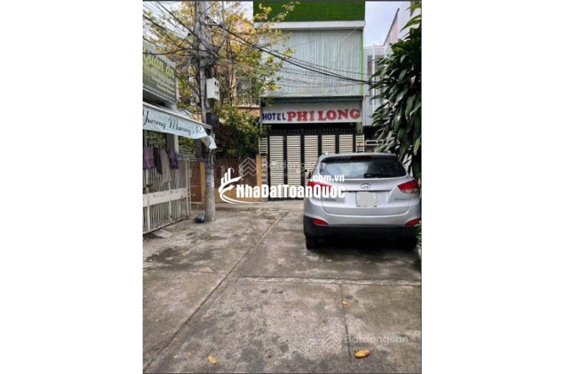 Bán nhà 2 tầng hẻm Biệt Thự Nha Trang, 12 tỷ sở hữu hẻm khu phố Tây Nha Trang